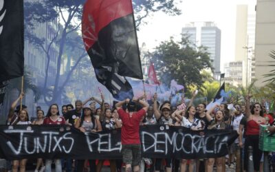 Brasil apresentou o maior declínio democrático no mundo