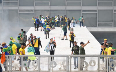 Golpistas invadem Congresso Nacional, STF e Palácio do Planalto