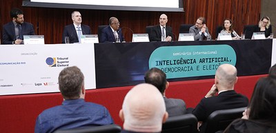 Sem regulação digital, novos ataques à democracia podem ocorrer, alerta Moraes