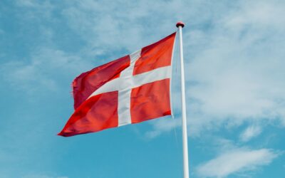 Mídia dinamarquesa ameaça processar OpenAI por uso de conteúdos para treinamento de IA