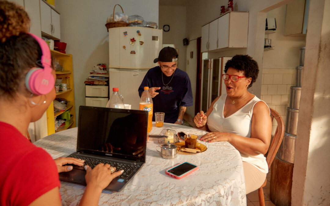 Comunicadoras defendem a cultura negra como vetor de informação