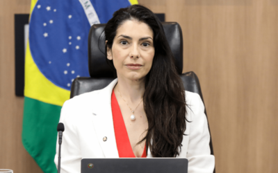 Ministra do TSE alerta para desafios da IA na fiscalização das eleições de 2026