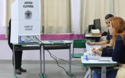 Guinada progressista e desinformação marcaram debate digital do segundo turno
